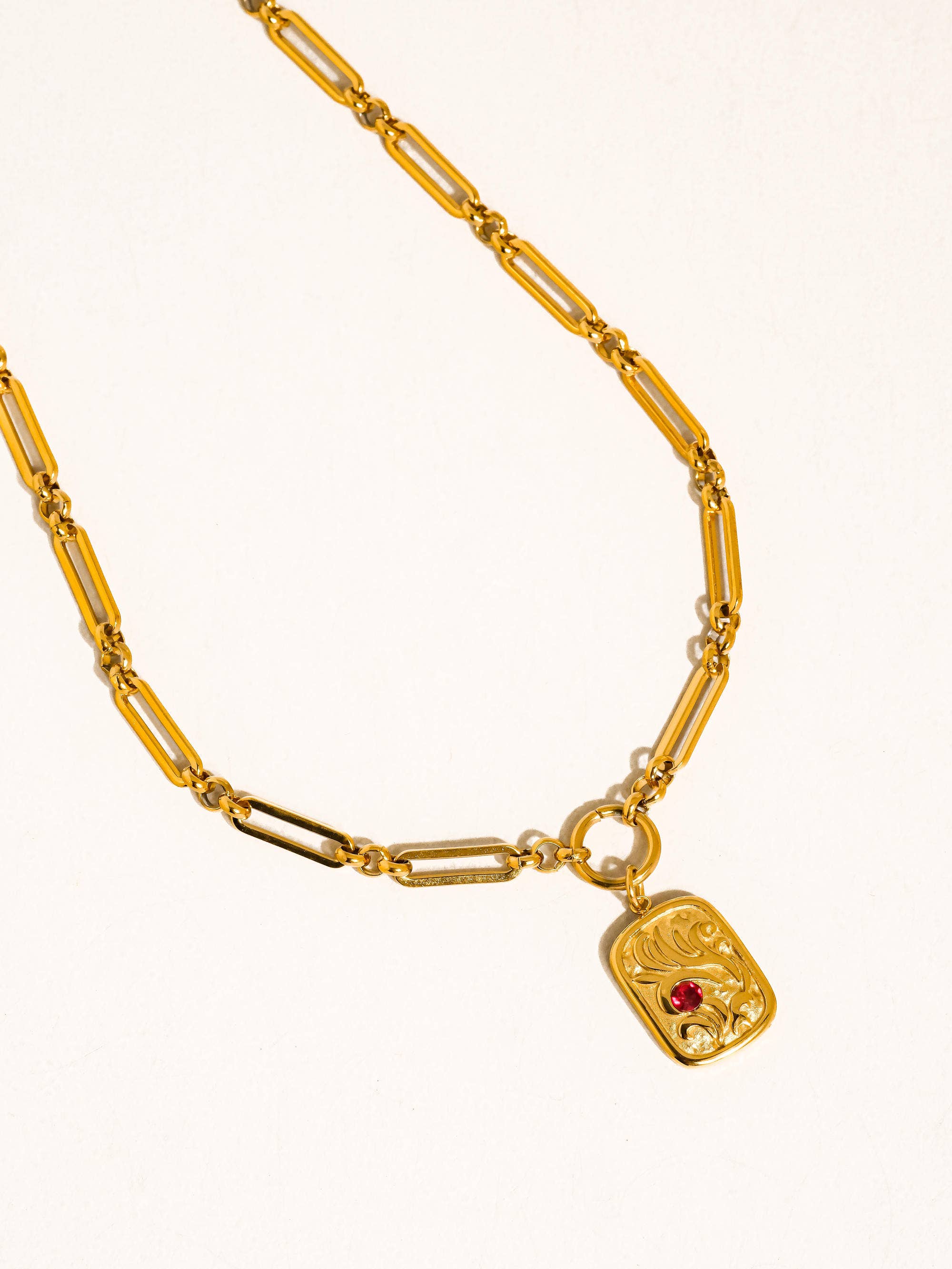 Clarimond 18K Gold Non-Tarnish Rectangle Chain Necklace: Yellow Gold